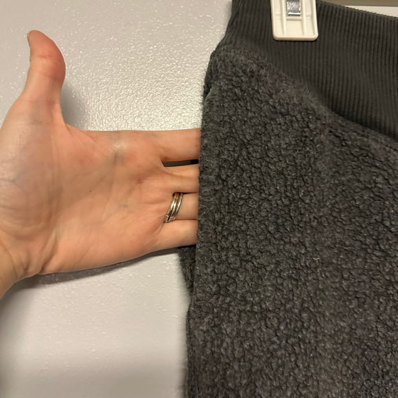 Aerie Charcoal Fleece Track Pants & Joggers women’s small loungewear workout - Picture 4 of 7
